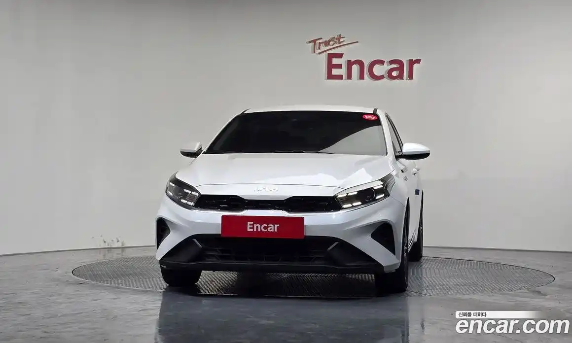 Kia K3 2022 1.6 Автомат в Москве № 757907, фото 3