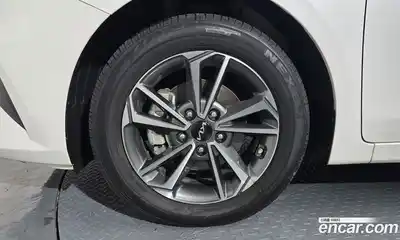 Kia K3 2022 1.6 Автомат в Москве № 757907, миниатюра 5