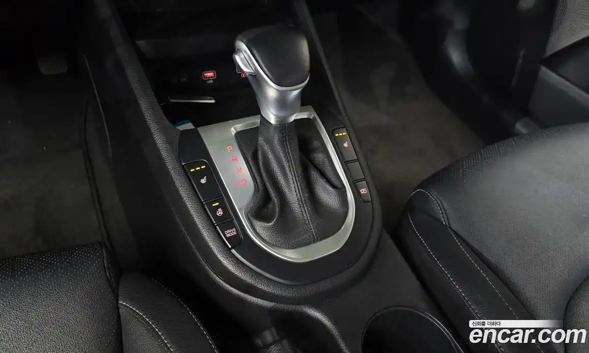 Kia K3 2022 1.6 Автомат в Москве № 757907, фото 9