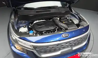 Kia Seltos 2020 1.6 Автомат в Москве № 757920, миниатюра 6