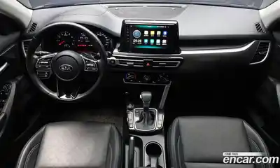 Kia Seltos 2020 1.6 Автомат в Москве № 757920, миниатюра 7