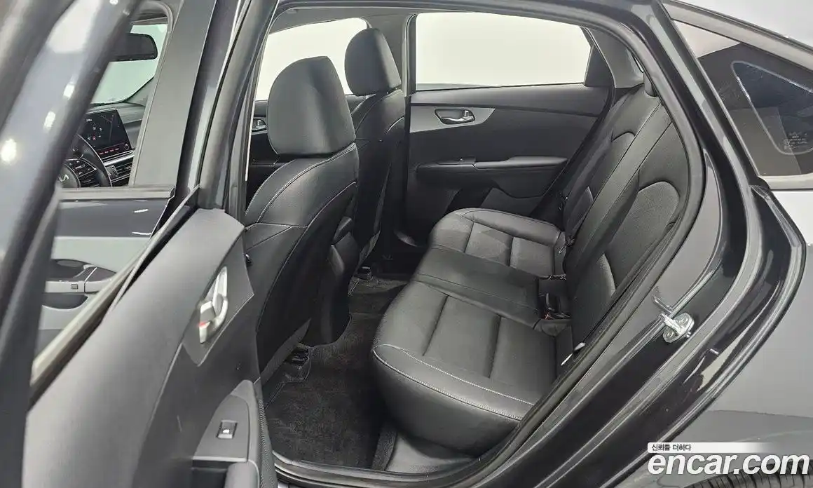 Kia K3 2021 1.6 Автомат в Москве № 758021, фото 13