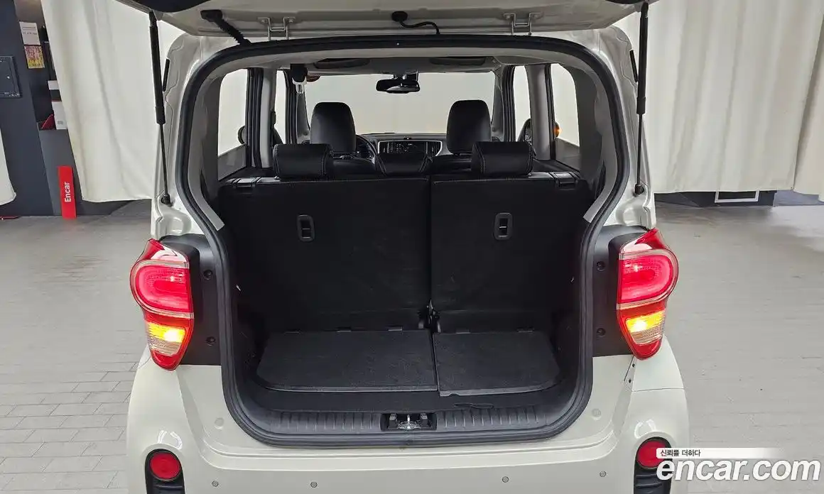 Kia Ray 2022 1.0 Автомат в Москве № 758034, фото 20