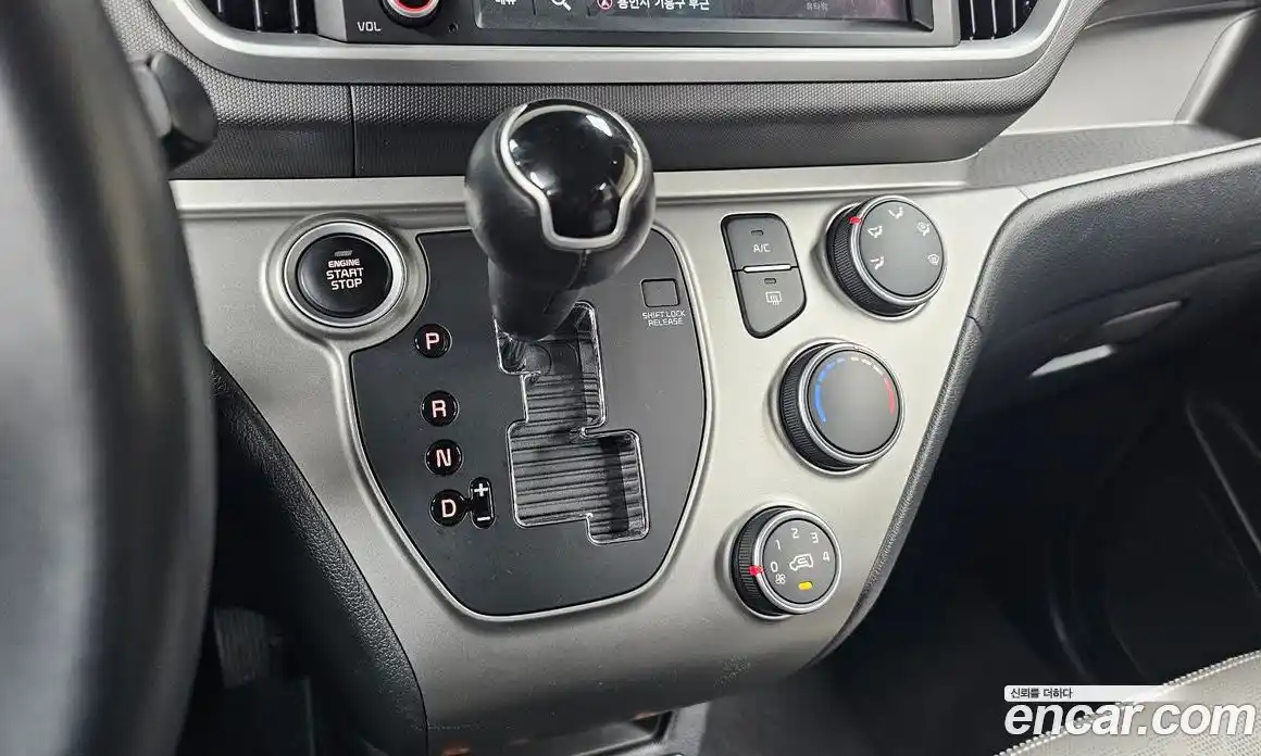 Kia Ray 2022 1.0 Автомат в Москве № 758034, фото 9