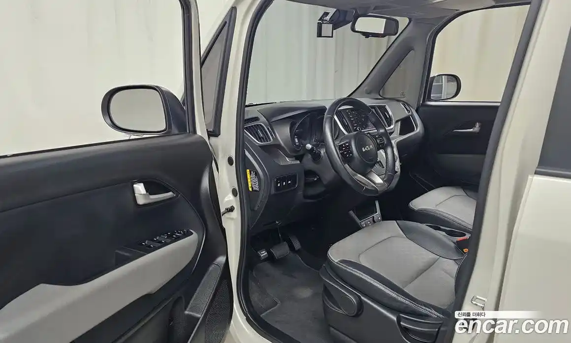 Kia Ray 2022 1.0 Автомат в Москве № 758034, фото 10