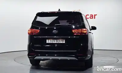 Kia Canival 2019 2.2 Автомат в Москве № 758054, миниатюра 4