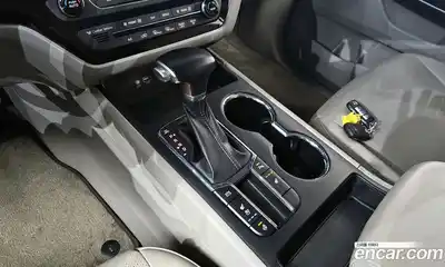 Kia Canival 2019 2.2 Автомат в Москве № 758054, миниатюра 9