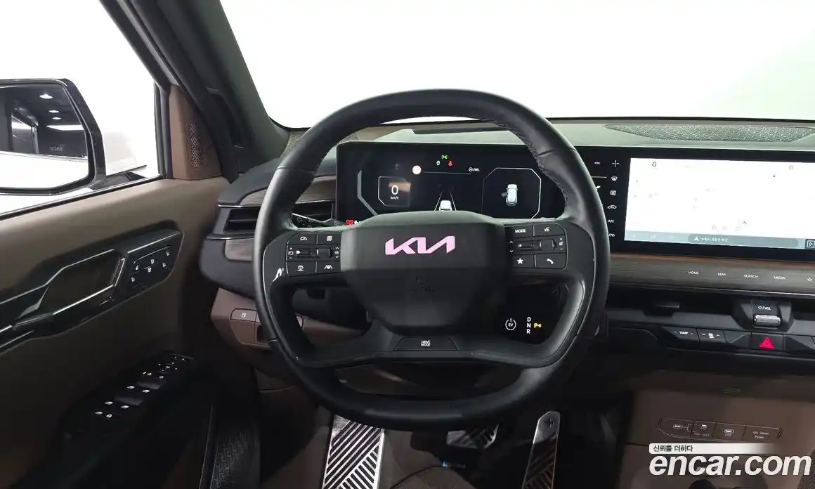 Kia EV9 2023 0.2 Автомат в Москве № 758264, фото 12