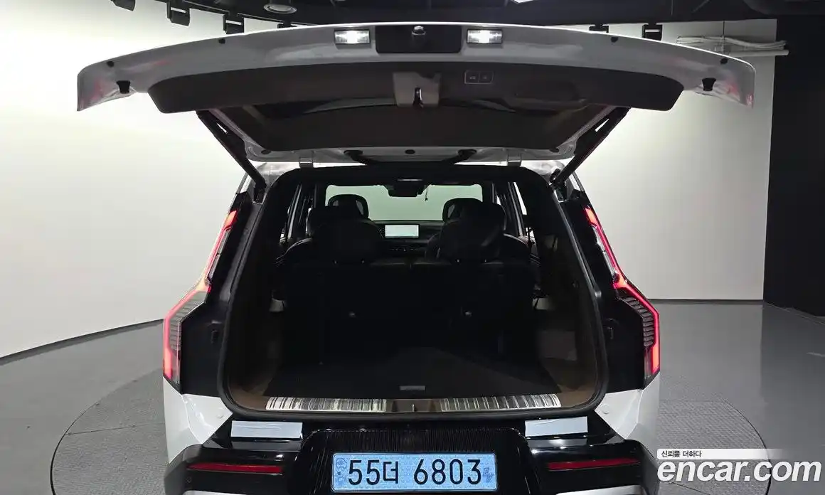 Kia EV9 2023 0.2 Автомат в Москве № 758264, фото 19