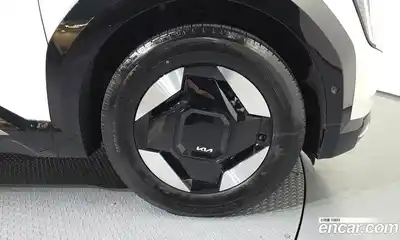 Kia EV9 2023 0.2 Автомат в Москве № 758264, миниатюра 4