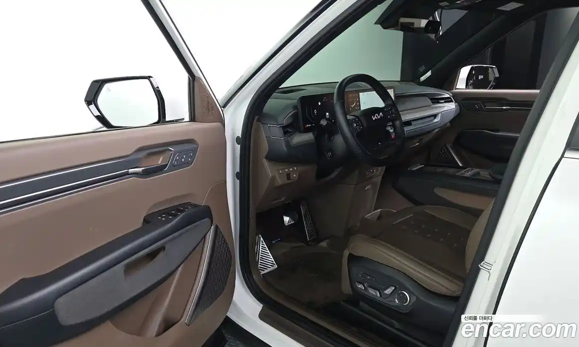 Kia EV9 2023 0.2 Автомат в Москве № 758264, фото 9