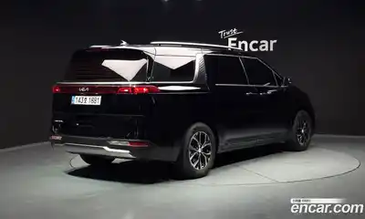 Kia Canival 2022 2.2 Автомат в Москве № 758309, миниатюра 2