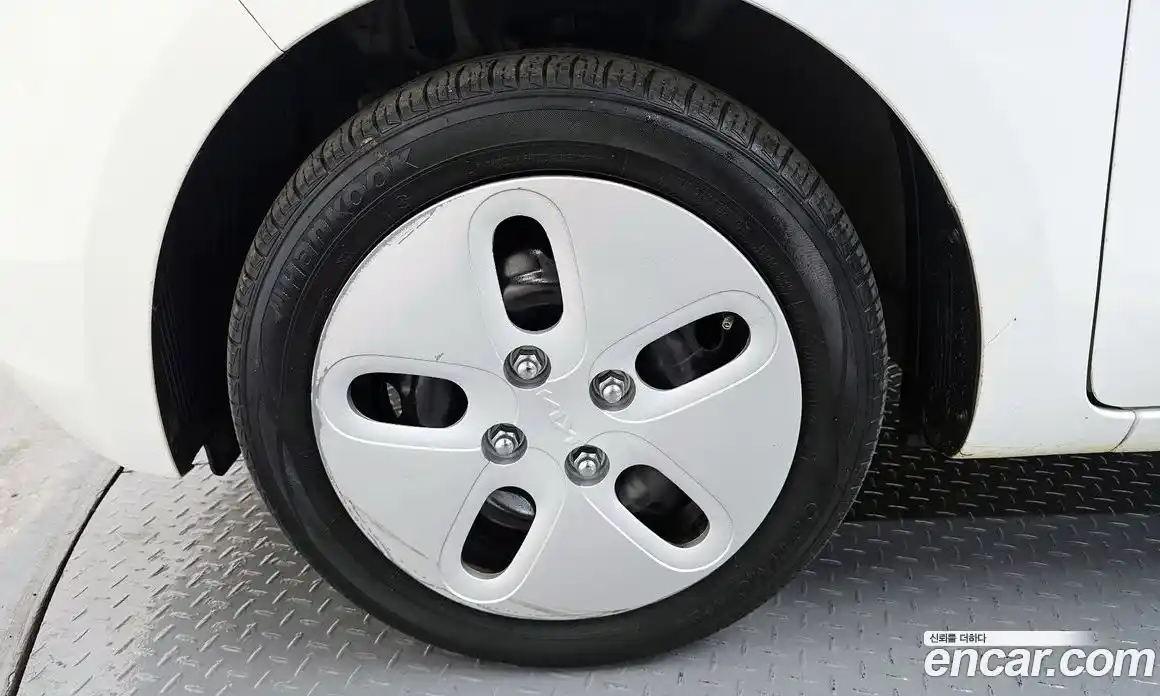 Kia Ray 2022 1.0 Автомат в Москве № 758328, фото 5