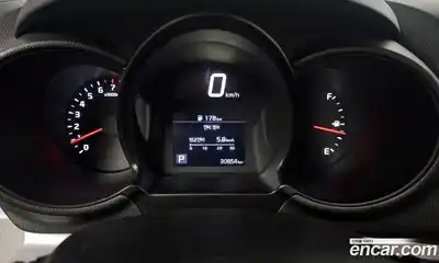 Kia Ray 2022 1.0 Автомат в Москве № 758328, миниатюра 8