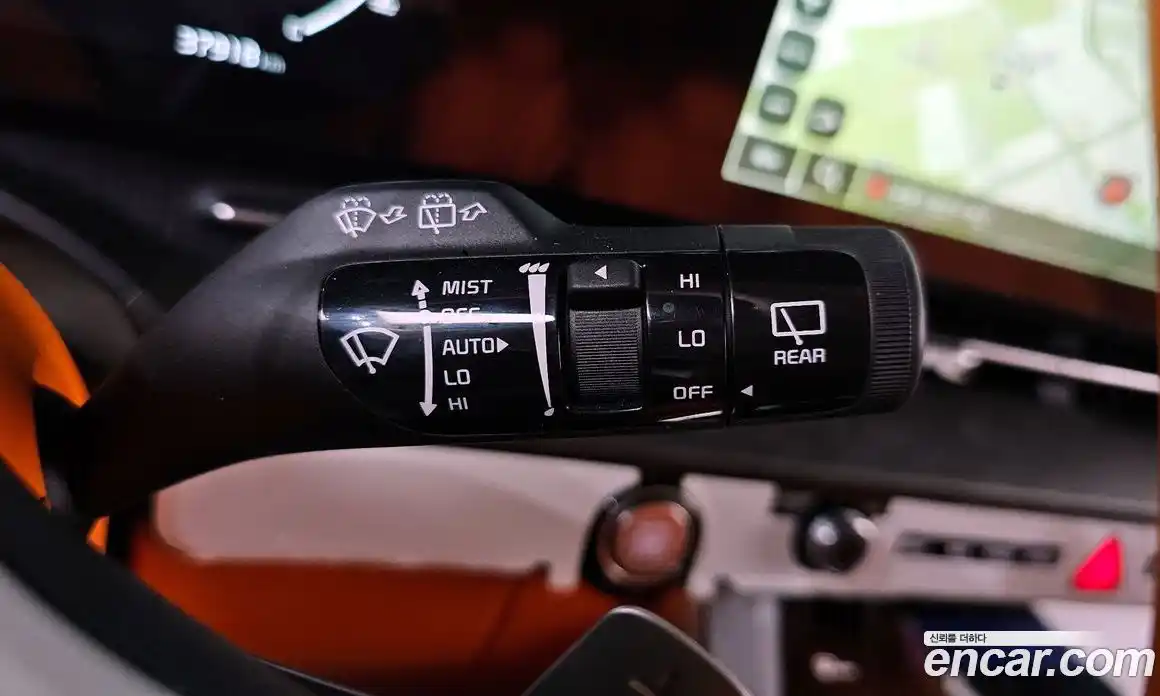 Kia Canival 2023 3.5 Автомат в Москве № 758465, фото 19