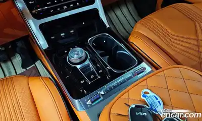 Kia Canival 2023 3.5 Автомат в Москве № 758465, миниатюра 9