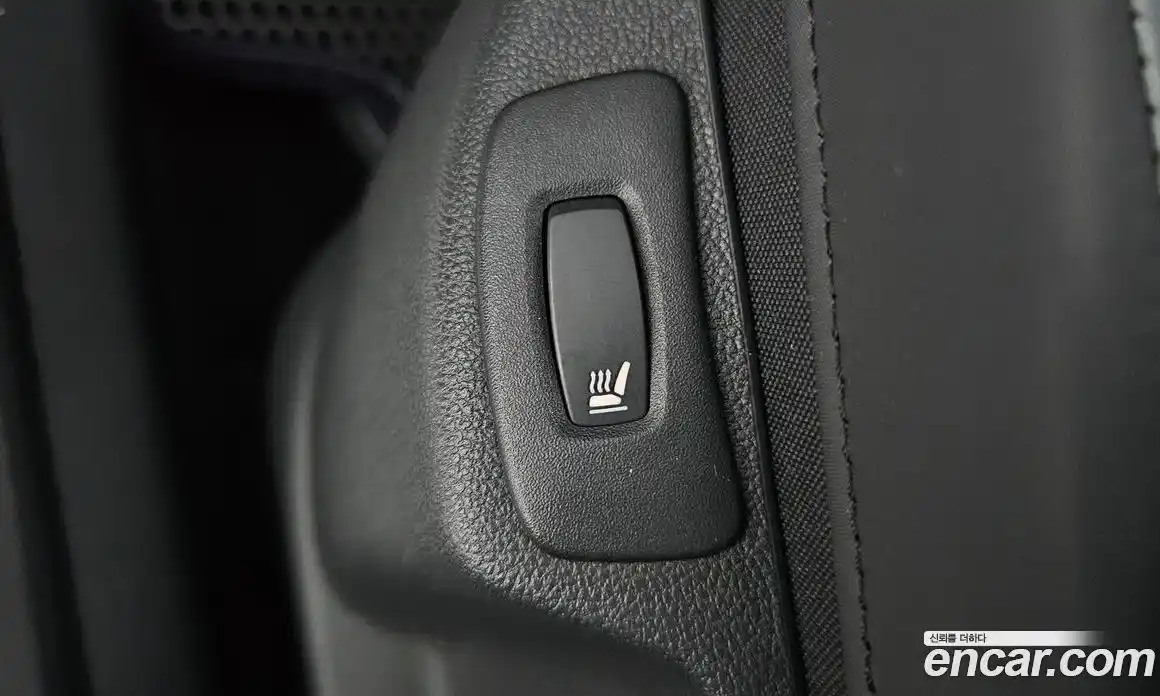 Renault QM3 2017 1.5 Автомат в Москве № 758585, фото 13