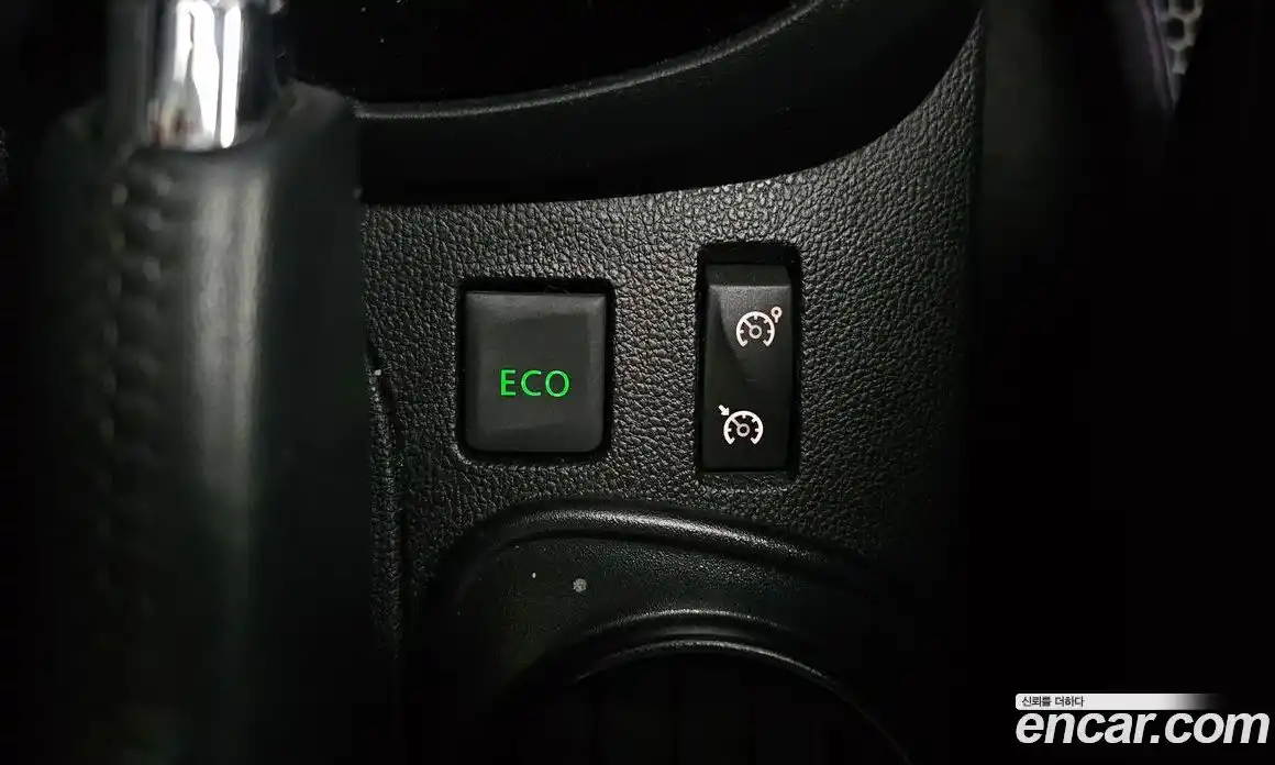 Renault QM3 2017 1.5 Автомат в Москве № 758585, фото 18