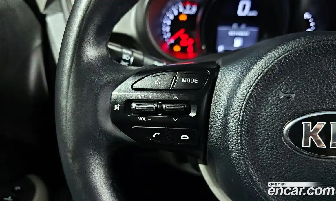 Kia Ray 2020 1.0 Автомат в Москве № 758704, фото 20