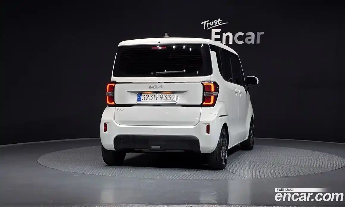 Kia Ray 2023 1.0 Автомат в Москве № 758749, фото 4