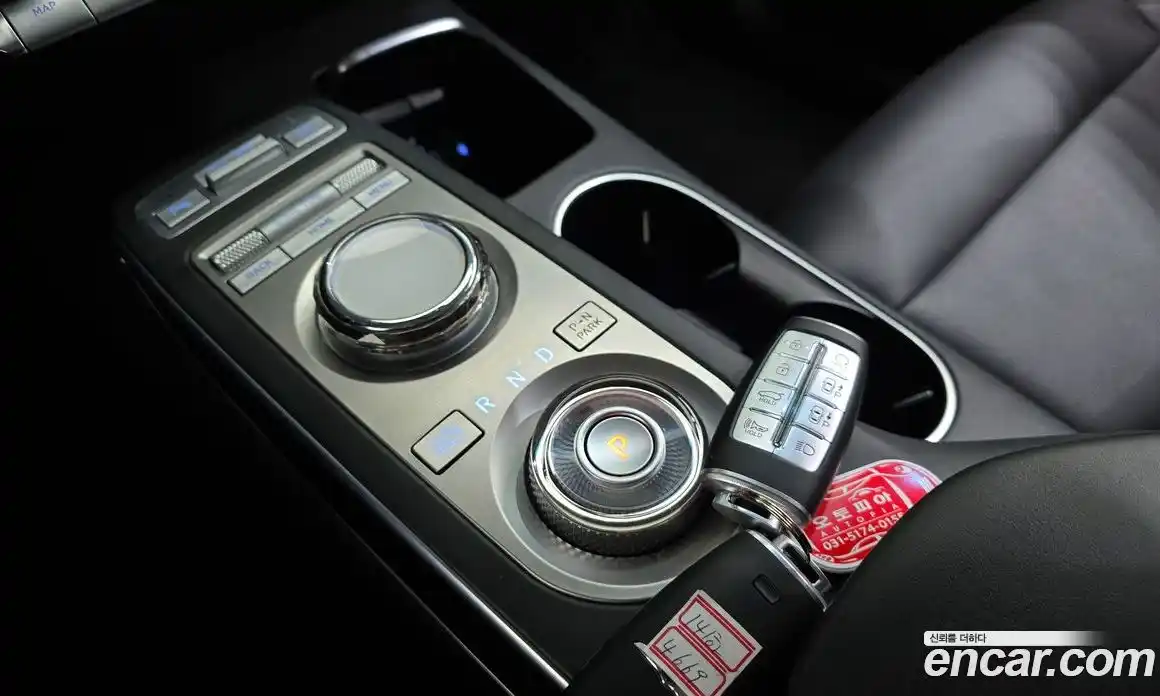 Genesis GV70 2022 2.5 Автомат в Москве № 758800, фото 9