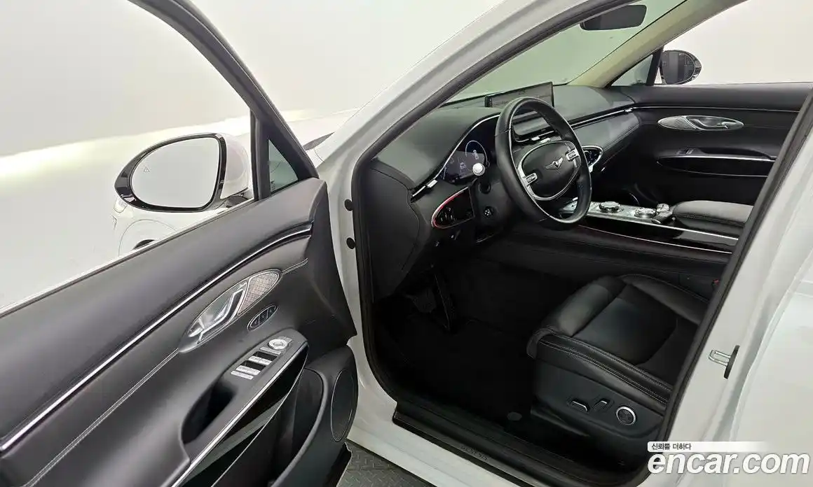 Genesis GV70 2022 2.5 Автомат в Москве № 758800, фото 10