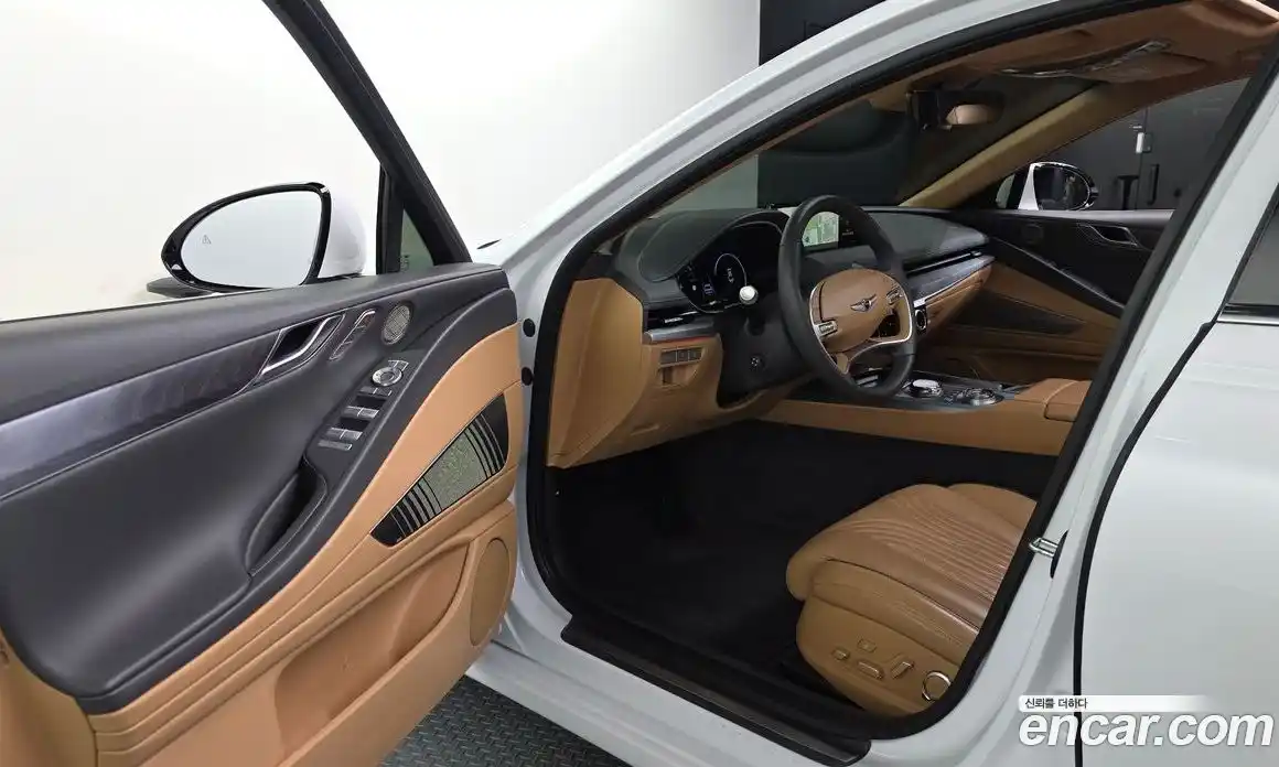 Genesis G80 2023 2.5 Автомат в Москве № 758875, фото 10