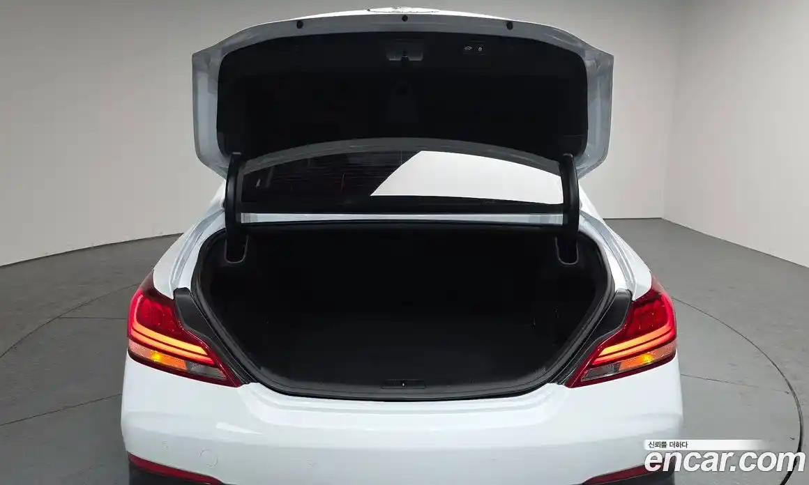 Genesis G70 2019 2.0 Автомат в Москве № 758896, фото 19