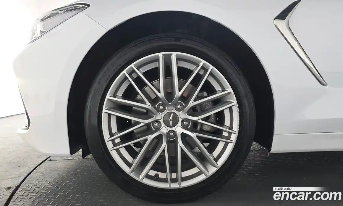 Genesis G70 2019 2.0 Автомат в Москве № 758896, фото 4