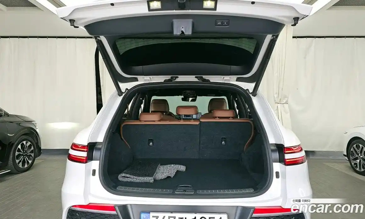 Genesis GV70 2023 2.5 Автомат в Москве № 759180, фото 20