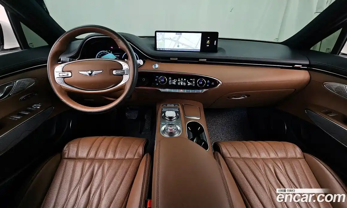 Genesis GV70 2023 2.5 Автомат в Москве № 759180, фото 7