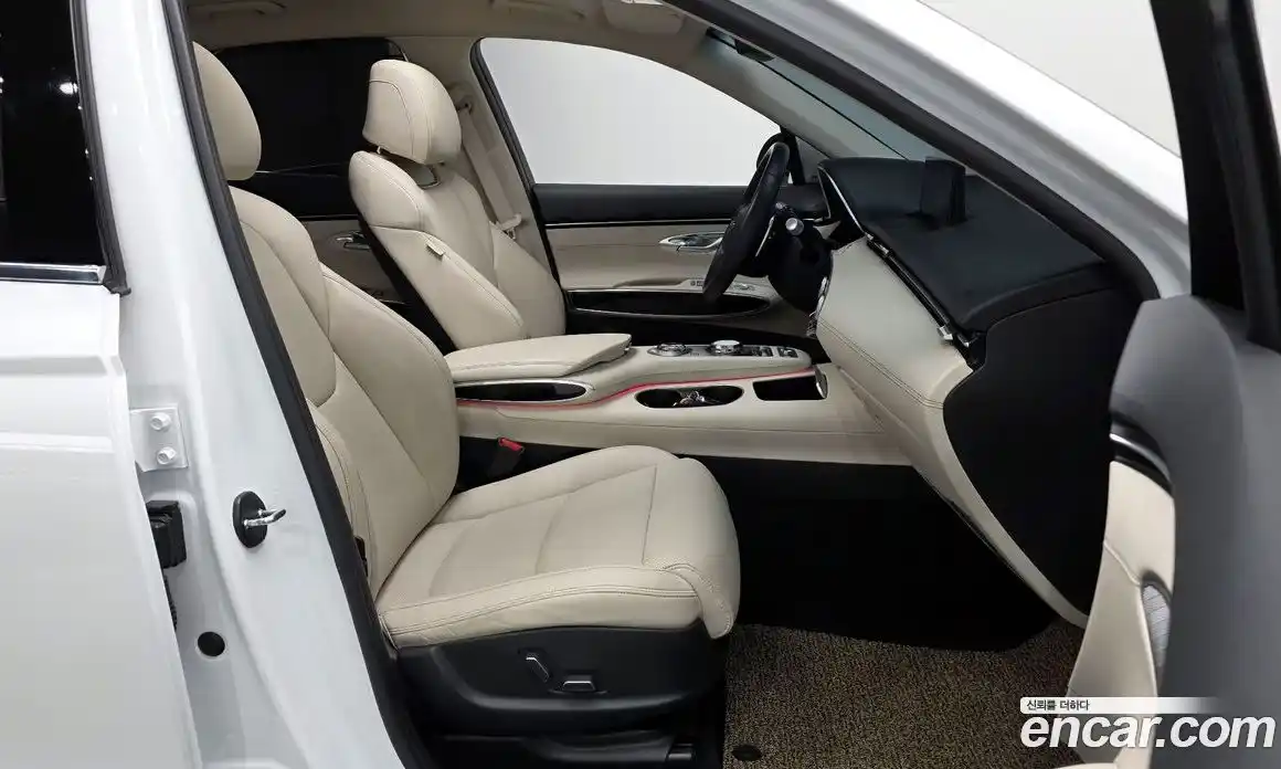 Genesis GV70 2022 2.5 Автомат в Москве № 759184, фото 11