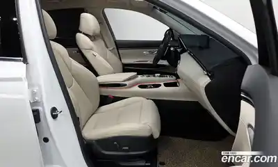 Genesis GV70 2022 2.5 Автомат в Москве № 759184, миниатюра 11