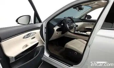 Genesis GV70 2022 2.5 Автомат в Москве № 759184, миниатюра 10