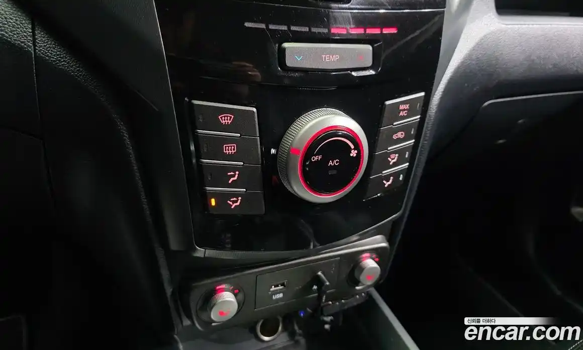 SsangYong TIBOLI 2019 1.6 Автомат в Москве № 759639, фото 16