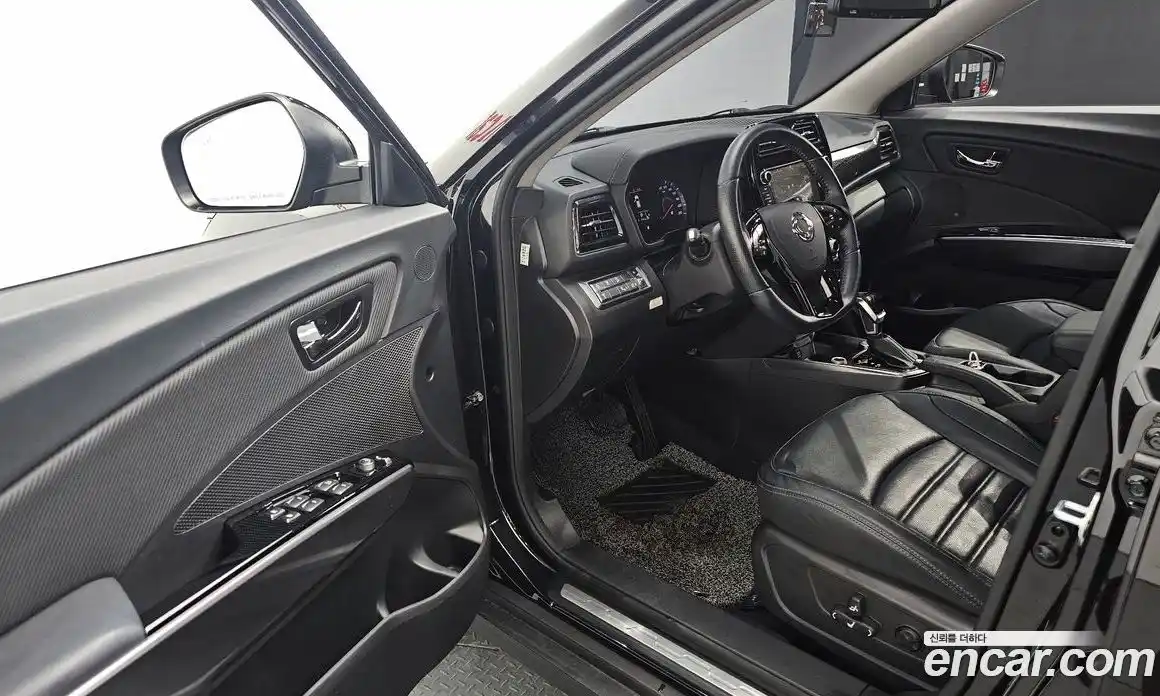 SsangYong TIBOLI 2019 1.5 Автомат в Москве № 759875, фото 11