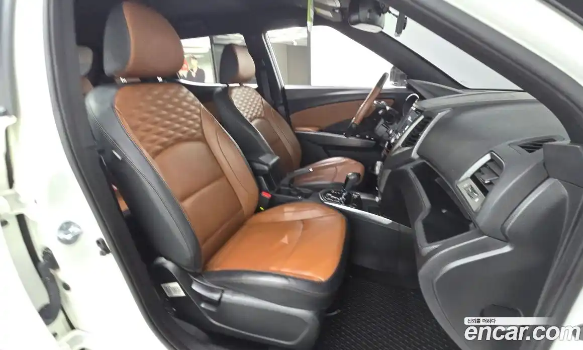 SsangYong TIBOLI 2017 1.6 Автомат в Москве № 759894, фото 11