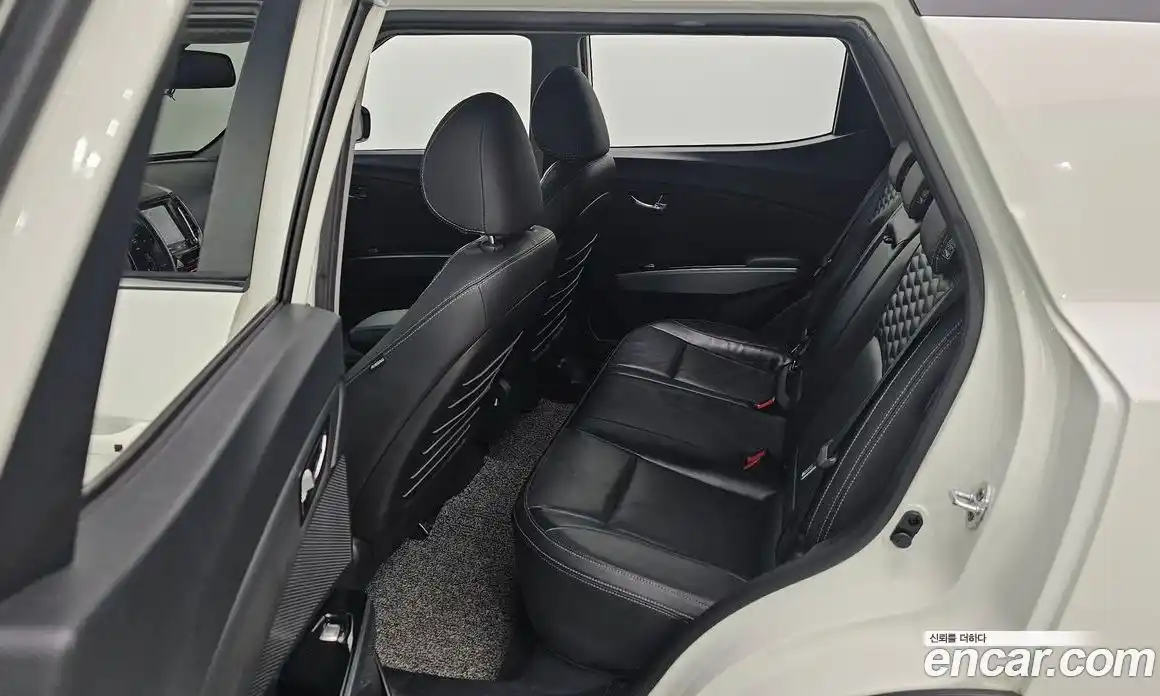 SsangYong TIBOLI 2018 1.6 Автомат в Москве № 759933, фото 13