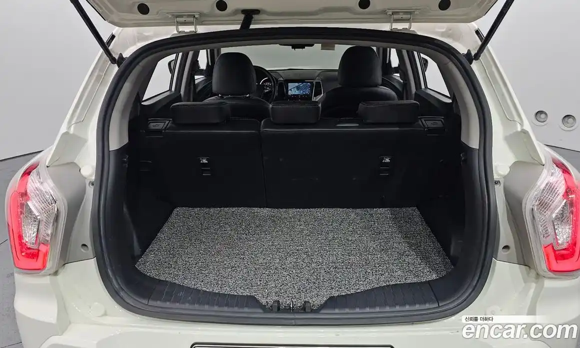 SsangYong TIBOLI 2018 1.6 Автомат в Москве № 759933, фото 20