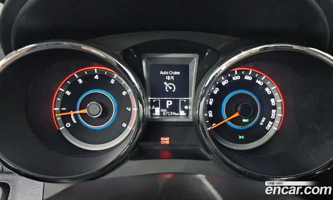 SsangYong TIBOLI 2018 1.6 Автомат в Москве № 759933, фото 8