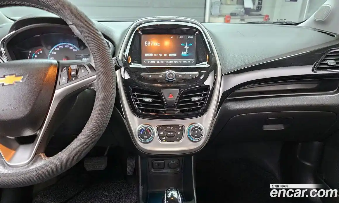 Chevrolet Spark 2016 1.0 Автомат в Москве № 760549, фото 19