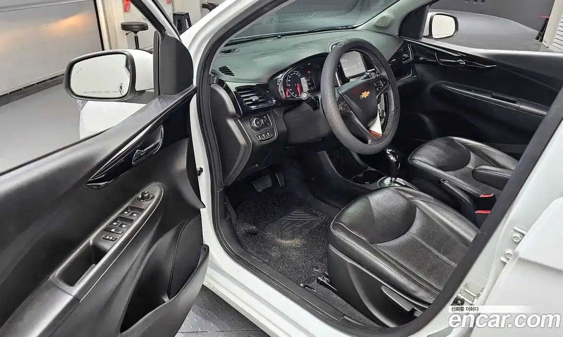 Chevrolet Spark 2016 1.0 Автомат в Москве № 760549, фото 10