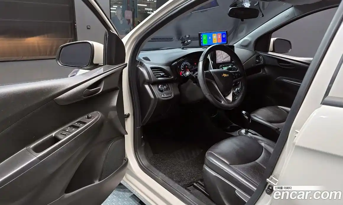 Chevrolet Spark 2017 1.0 Автомат в Москве № 760685, фото 11