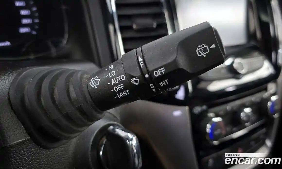 Chevrolet Captiva 2016 2.0 Автомат в Москве № 761180, фото 17