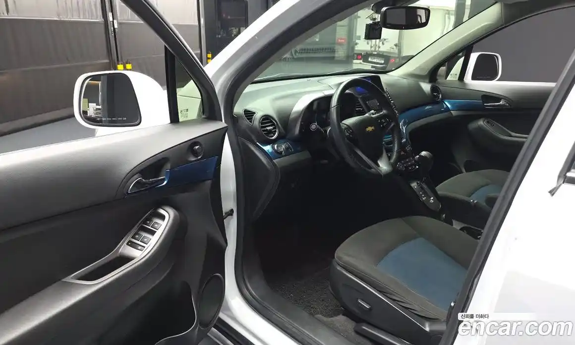 Chevrolet Orlando 2012 2.0 Автомат в Москве № 761305, фото 10