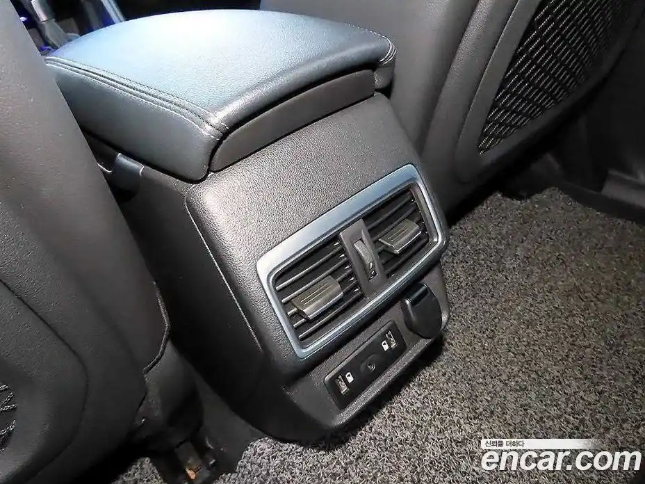 Renault QM6 2016 2.0 Автомат в Москве № 762071, фото 17