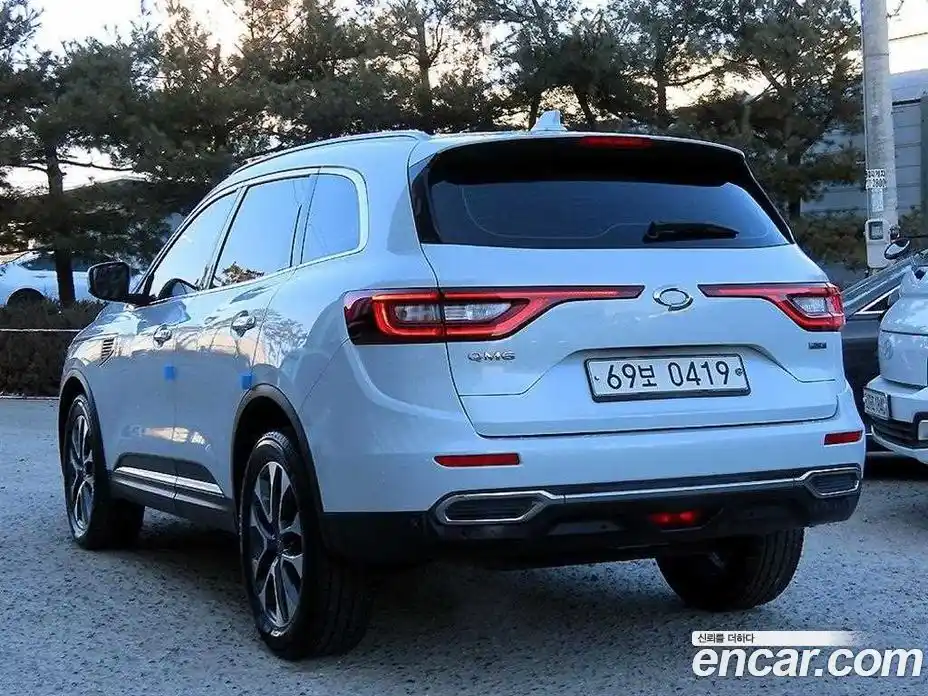 Renault QM6 2016 2.0 Автомат в Москве № 762071, фото 3