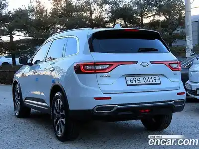 Renault QM6 2016 2.0 Автомат в Москве № 762071, миниатюра 3