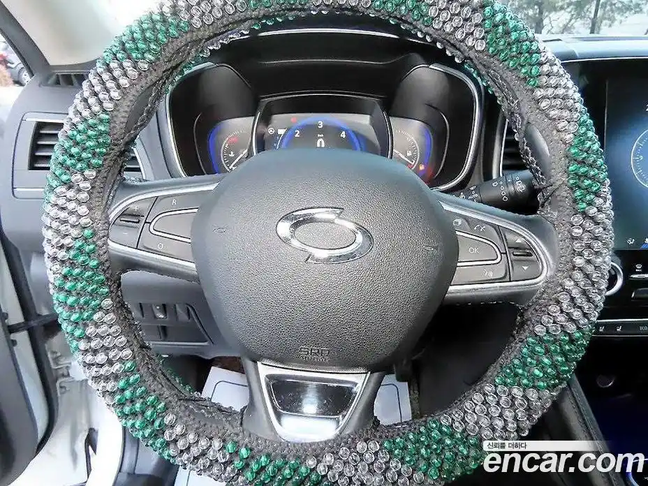 Renault QM6 2016 2.0 Автомат в Москве № 762071, фото 8