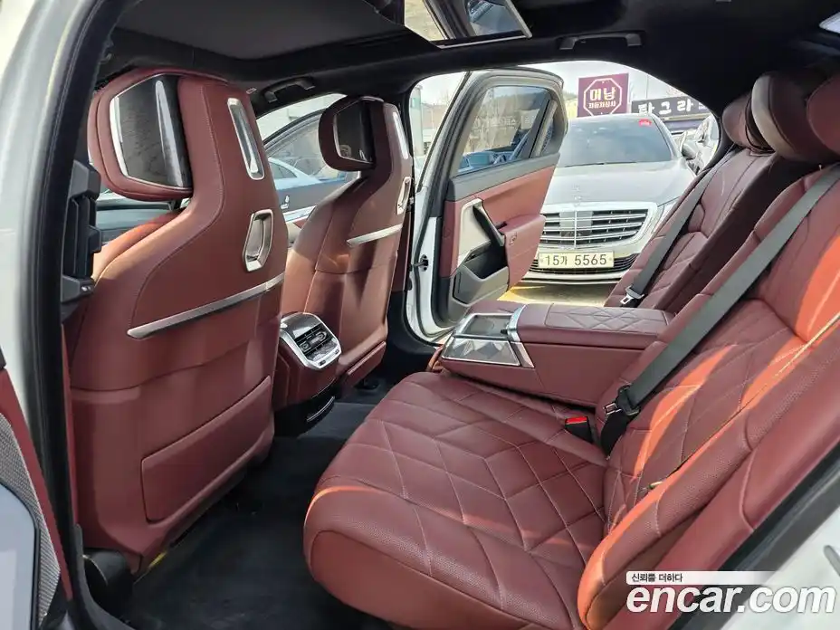 BMW 7-Series 2023 3.0 Автомат в Москве № 762918, фото 13